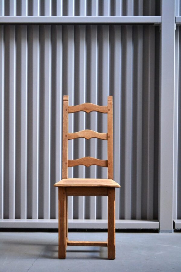 Chair - 画像 (2)