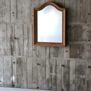 Wall mirror