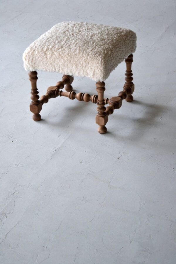 Stool