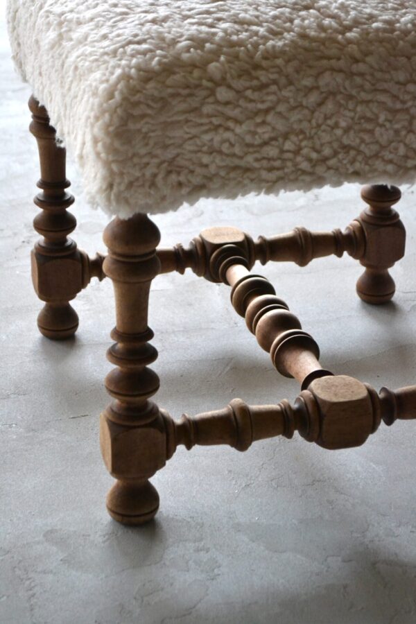 Stool - 画像 (8)
