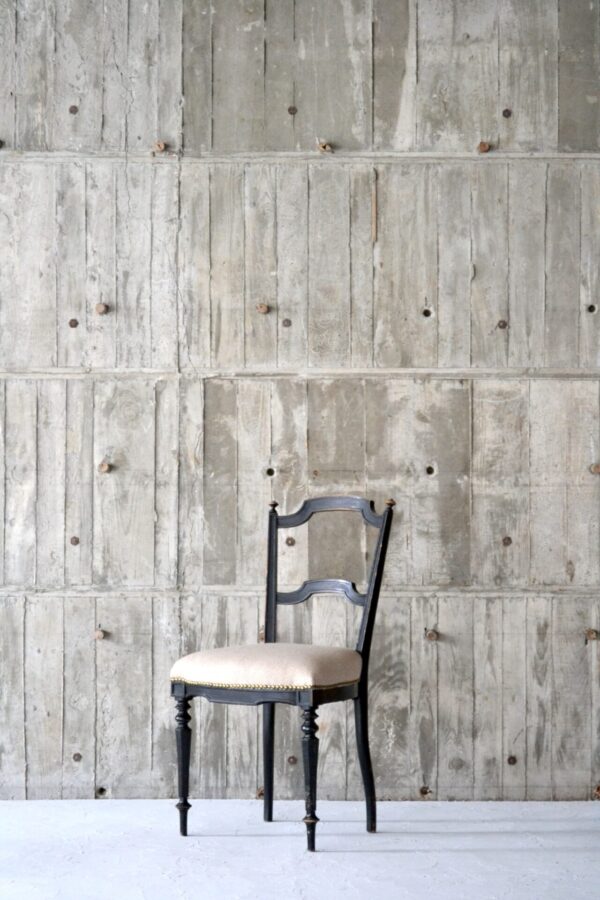 Black chair - 画像 (3)