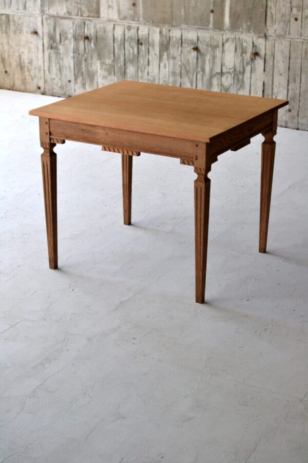 Table - 画像 (5)