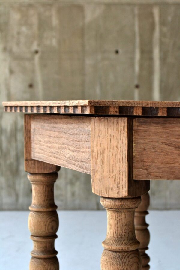 Hexagonal table - 画像 (8)
