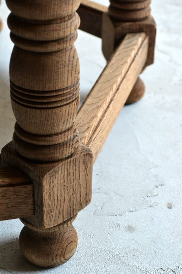 Hexagonal table - 画像 (10)