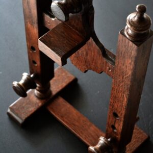 Small easel