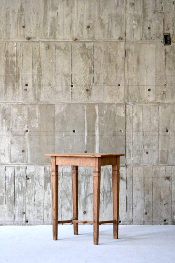 Side table - 画像 (3)