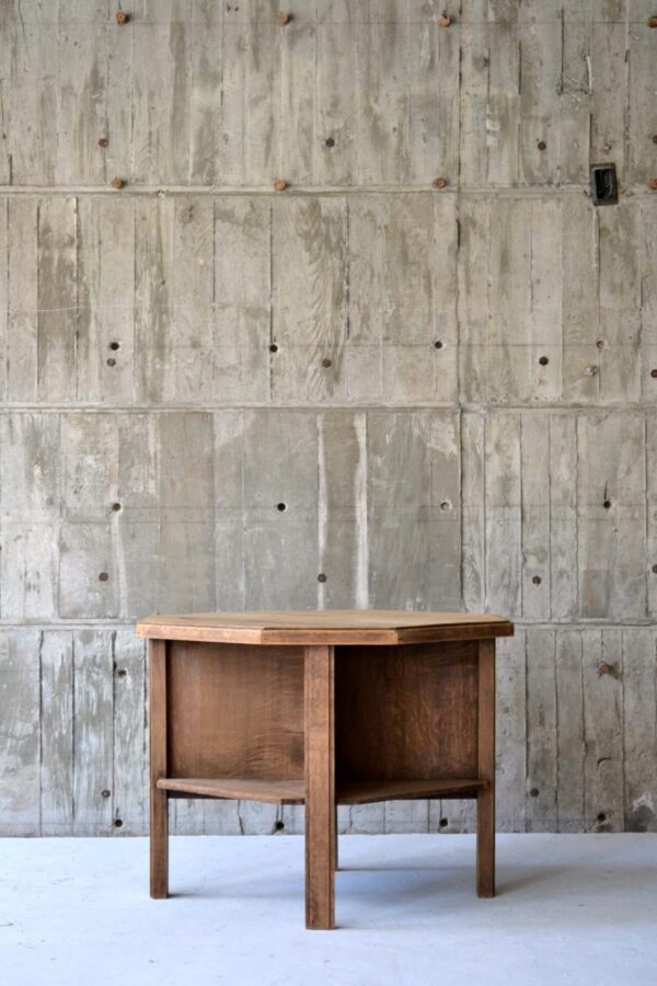 Octagonal table - 画像 (4)