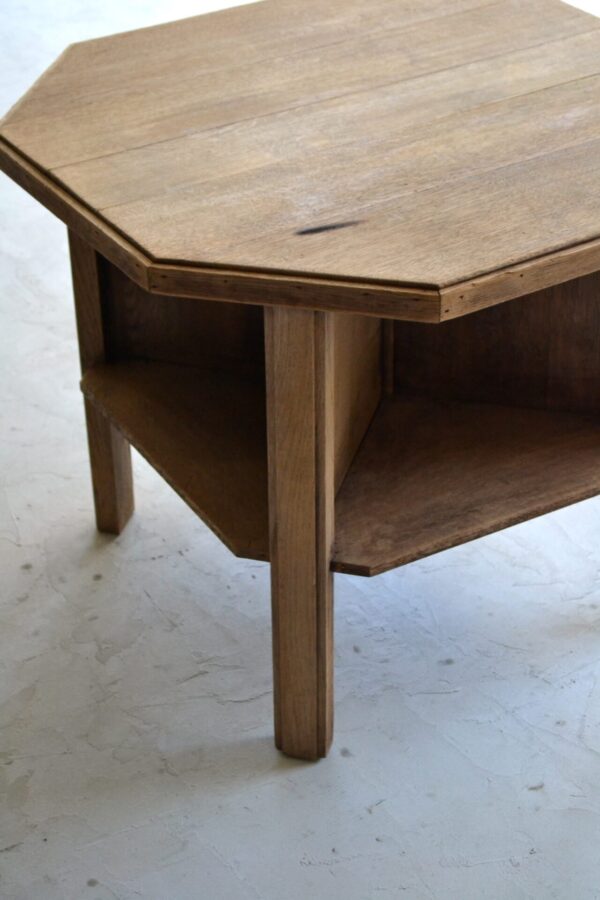 Octagonal table - 画像 (7)