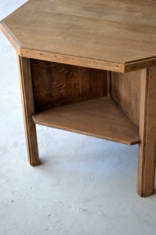 Octagonal table - 画像 (8)