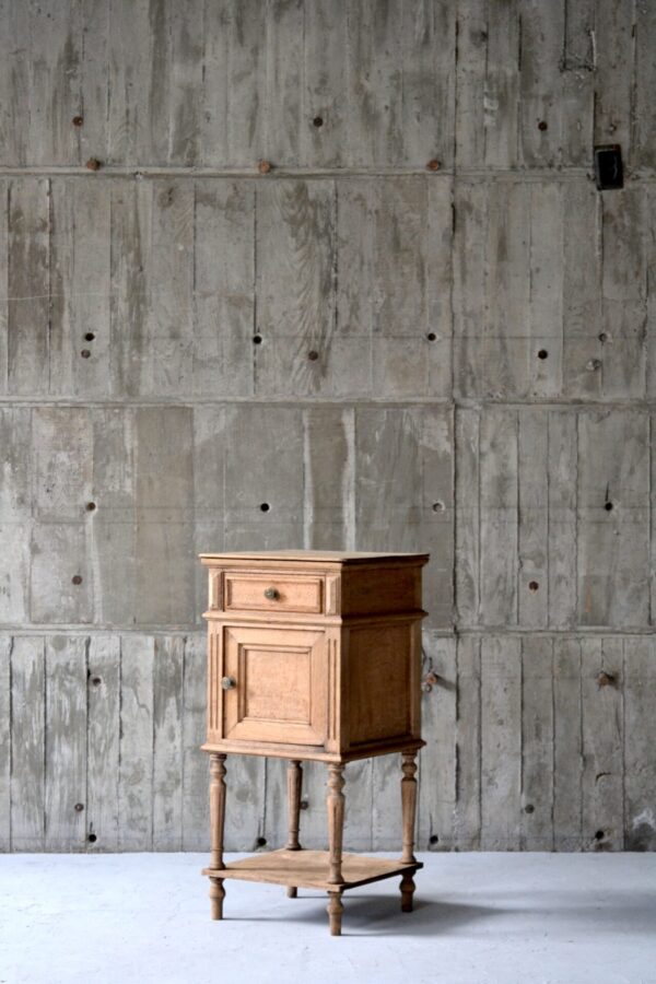 Night table - 画像 (3)