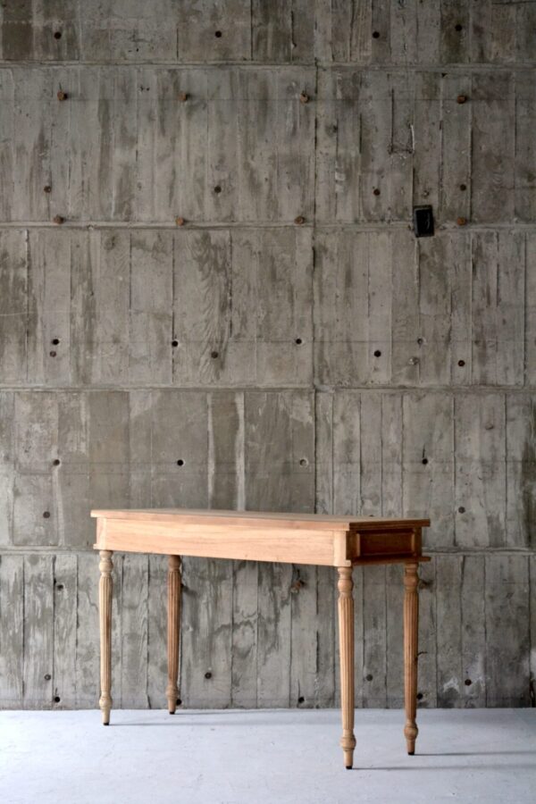 Console table - 画像 (4)