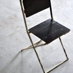 Circus folding chair