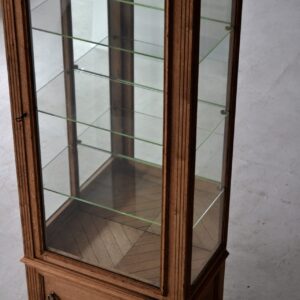 Glass cabinet showcase