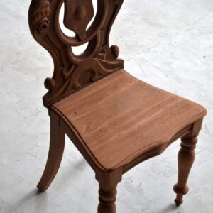 Hall chair