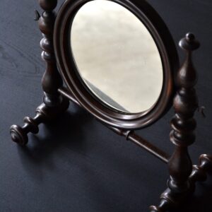 Desk mirror